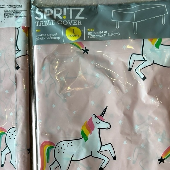 NEW Unicorn Party Decor Lot - Tablecloths, Garlands, Glitter Necklace Favors - Picture 2 of 4